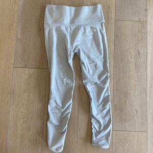 Gym Shark Leggings. vital-rise-leggings-light-grey-marl. Never worn. size medium